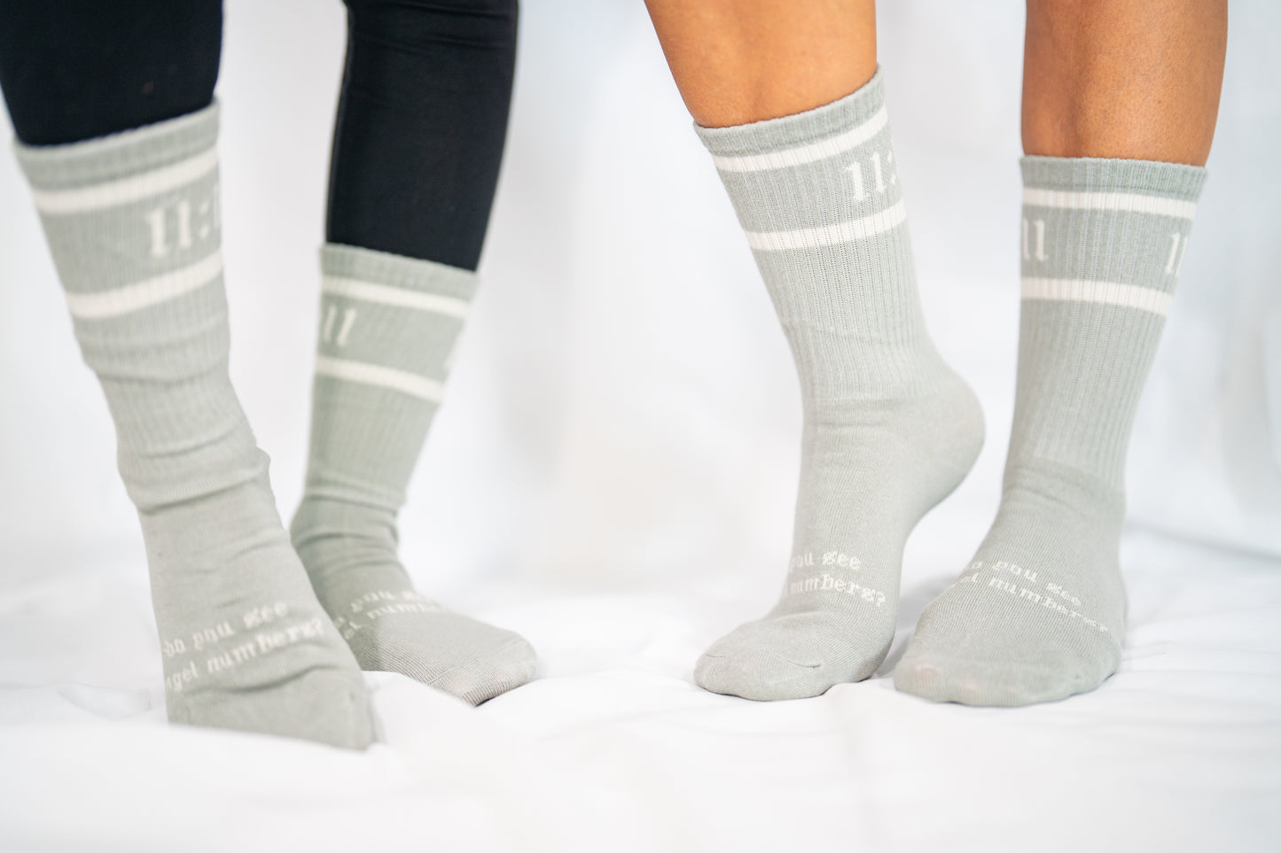 11:11 socks - Grey/White