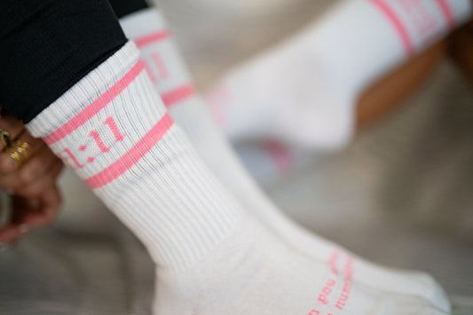 11:11 socks - White/Pink